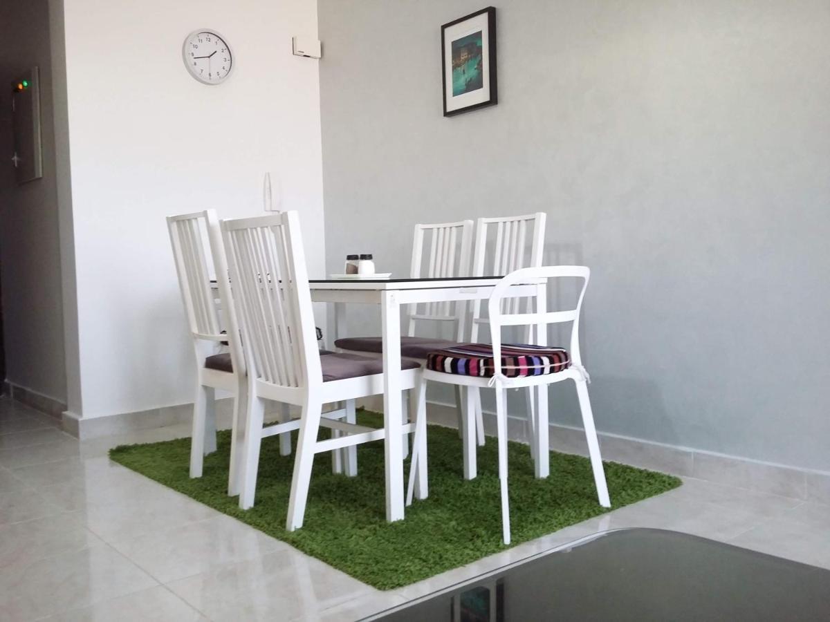 Al-Rehab Luxury Apartment Families Only Кайро Екстериор снимка