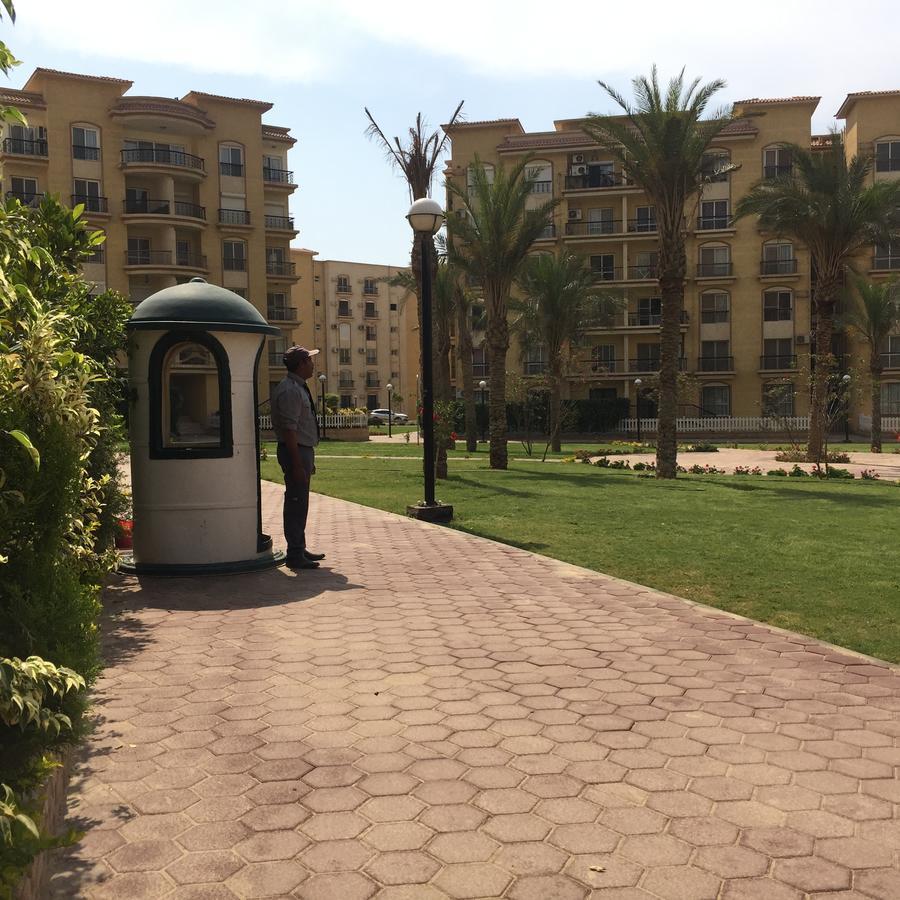 Al-Rehab Luxury Apartment Families Only Кайро Екстериор снимка